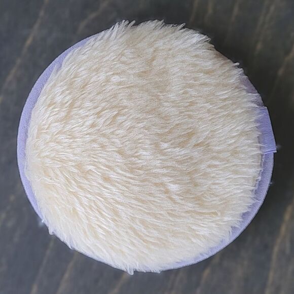 NWOT Saie Reusable Beauty Round - Picture 2 of 4